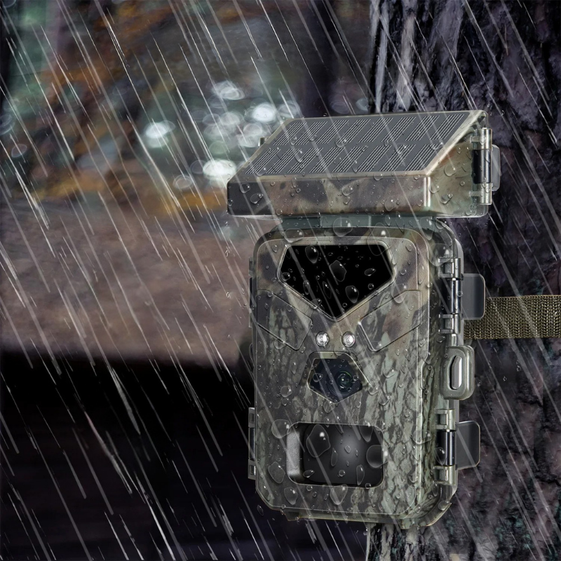 Compact Solar-Powered Trail Camera